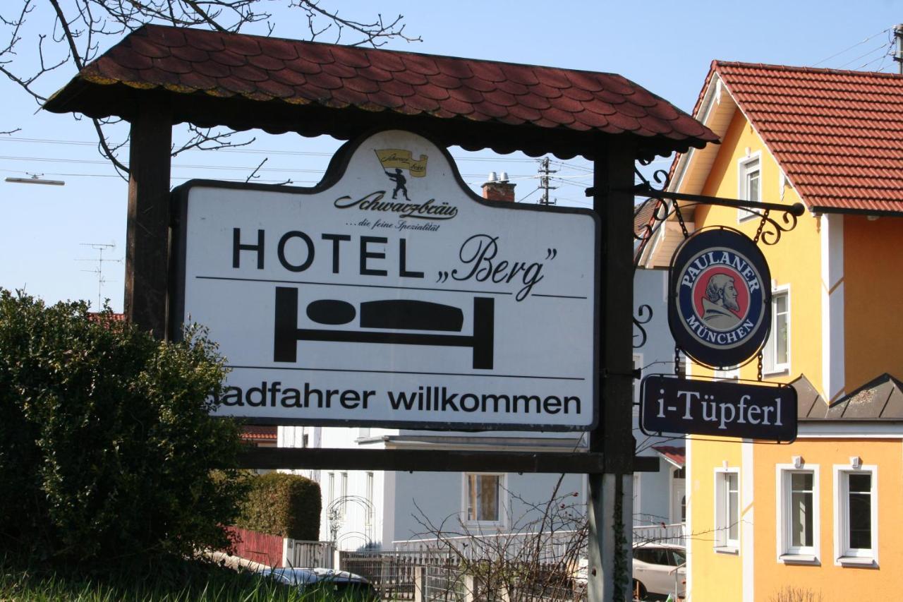 Hotel Berg Hochstadt an der Donau Exterior foto